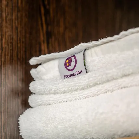 Premier Inn Hamburg City Centre-3