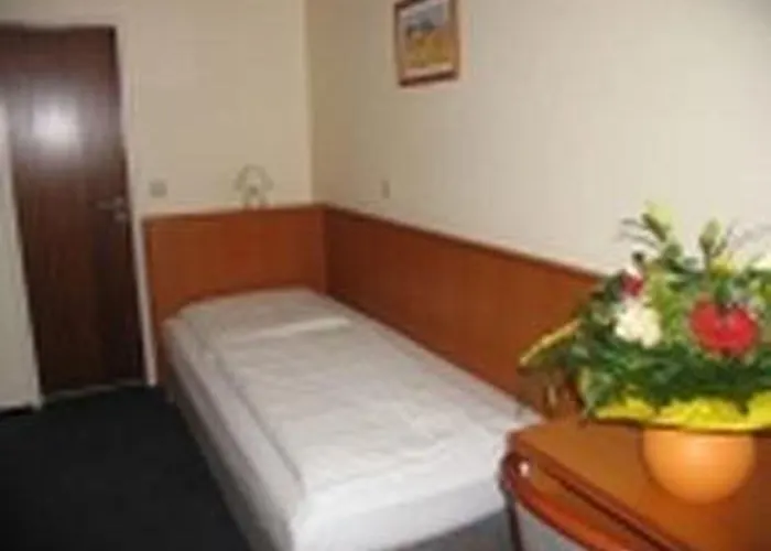 Hotel Terminus Am Hauptbahnhof & Zob Hamburg-Harburg